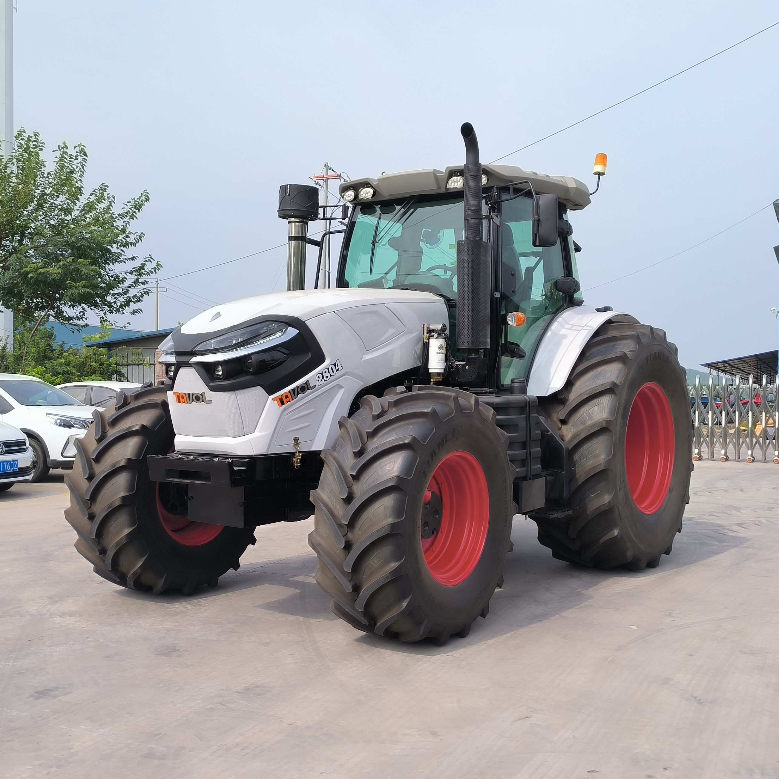 Top Brand Tavol Manufacturer Heavy Duty 250 hp 260hp 280hp 4x4 Agricultural Farm Tractor Agriculture Machinery Equipment Price