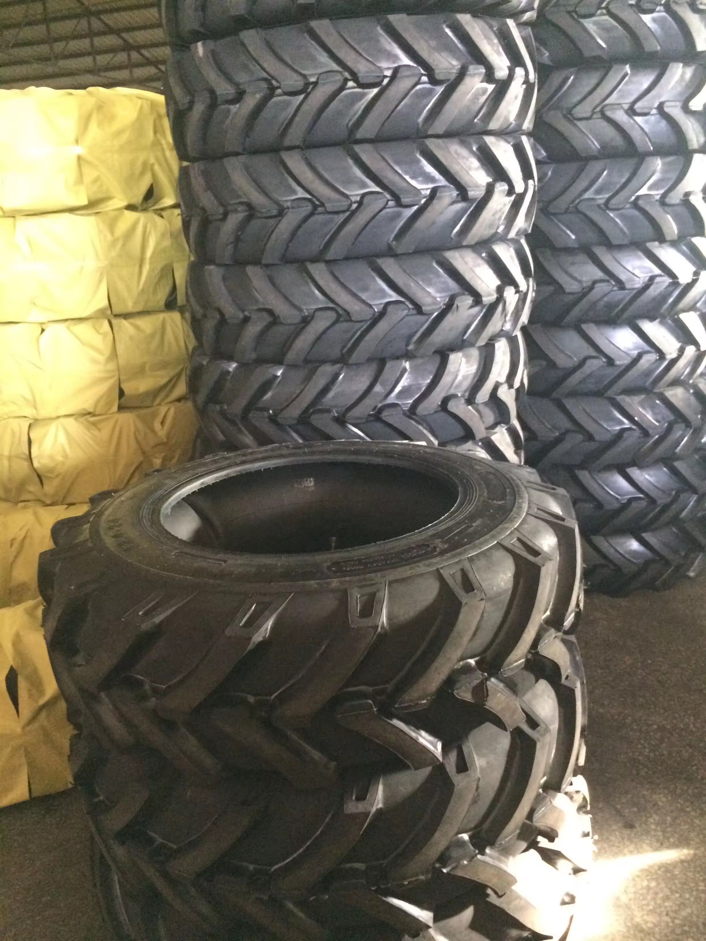 Farm Master 12.4-24 12.4-36 12.4-38 14.9-24 14.9-28 15.5-38 16.9-30 for Agricultural Tractor Tyre R1 With Best Price