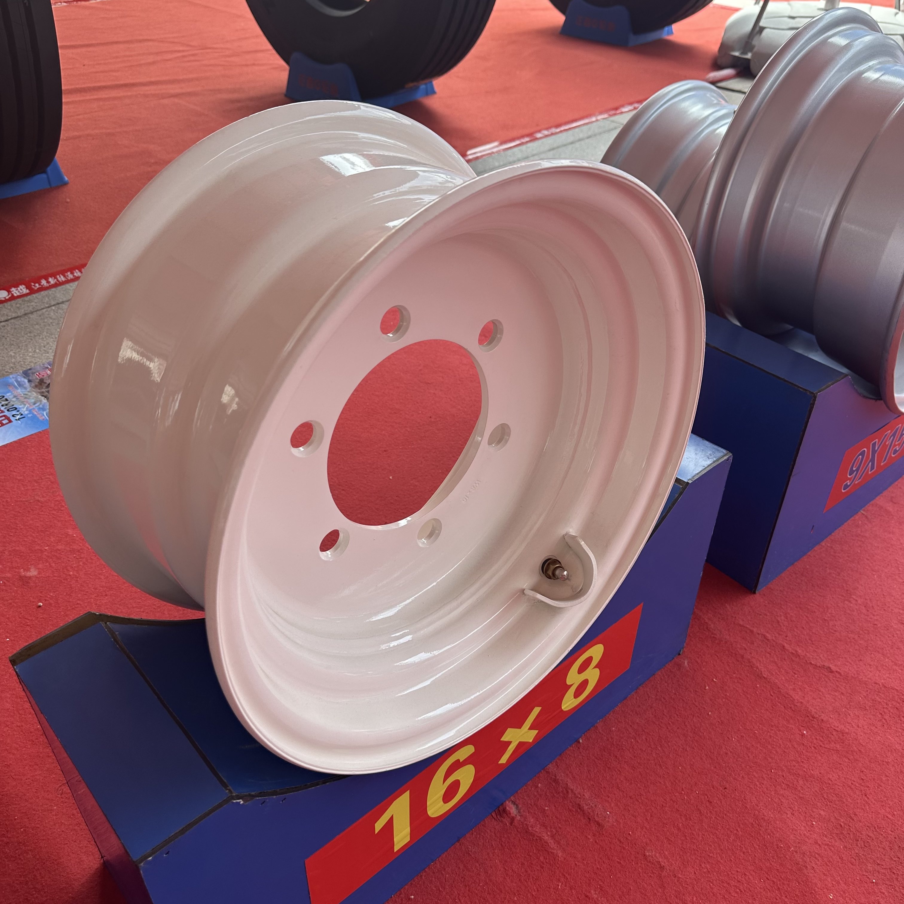 W8x16 Steel Wheel Rim 8x16 Inch Agricultural Tractor Steel Rims for 9.5-16 Tyres