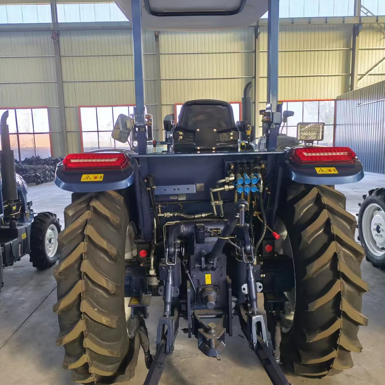 80hp 4x4 Traktor Diesel Engine Farm Tractor for Agriculture Electric Start Wheel Tractor with Core Motor Component 4WD Wheel