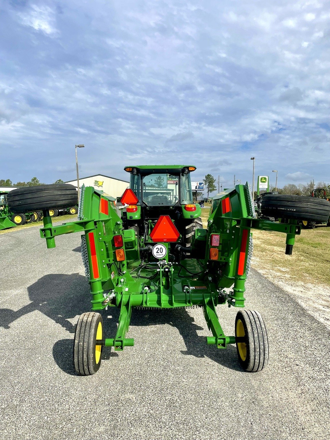 John Deeree 5075E 90HP/110HP Wheel Tractor for Farms with Core Components Engine Motor Pump Bearing
