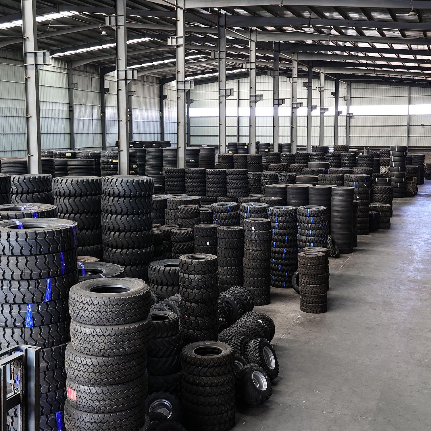 38*18-20 Forestry High Flotation Bias Agricultural Tractor Tire