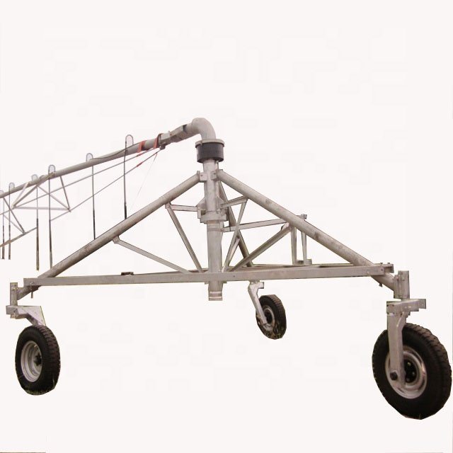 Tractor Mobile Sprinkler Irrigation System Twable Centre Pivot Irrigation Systems for Sale