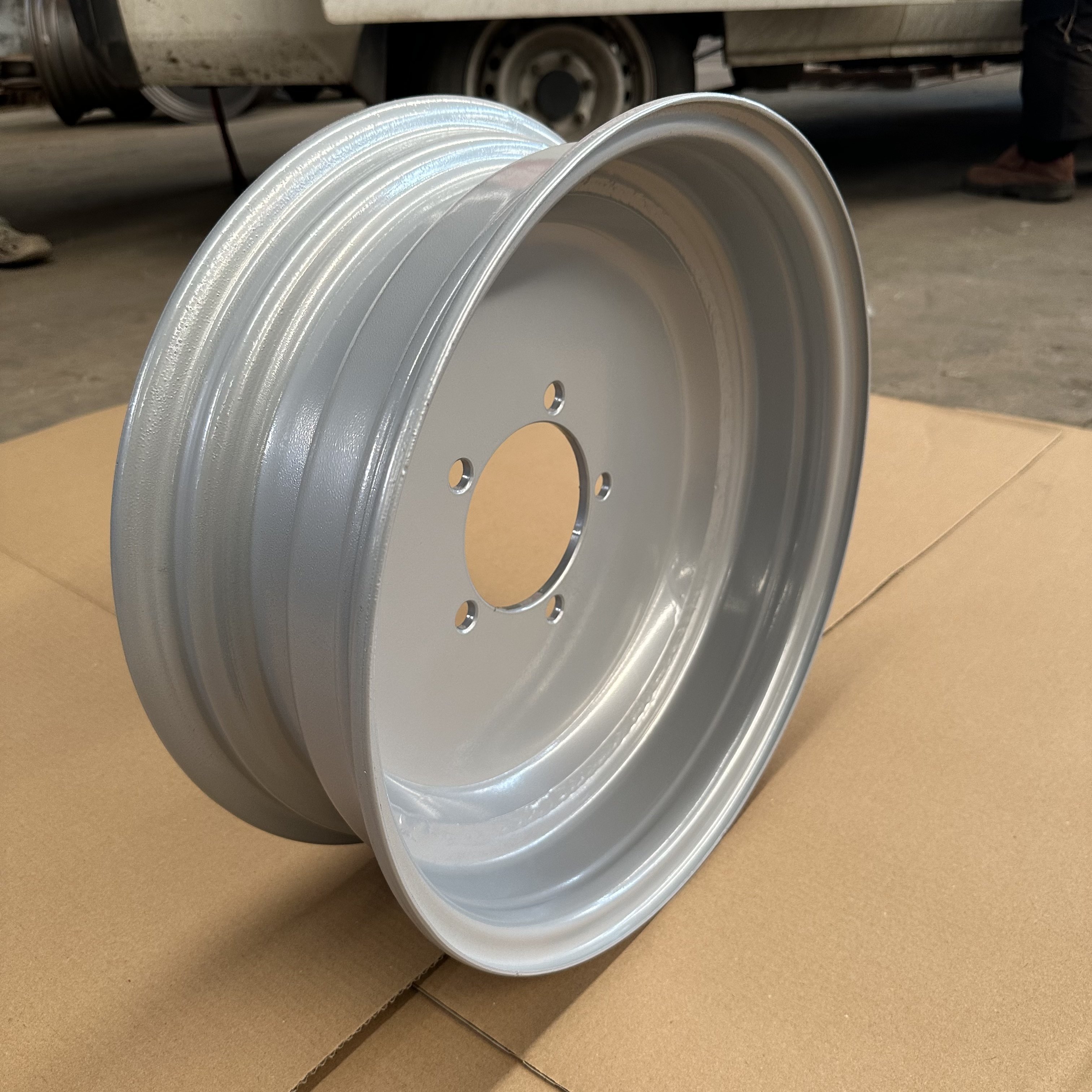 Factory Wholesale Farming Tractor Steel Wheel Rim 8x15 Inch Agricultural Rims for 11L-15 Tyres