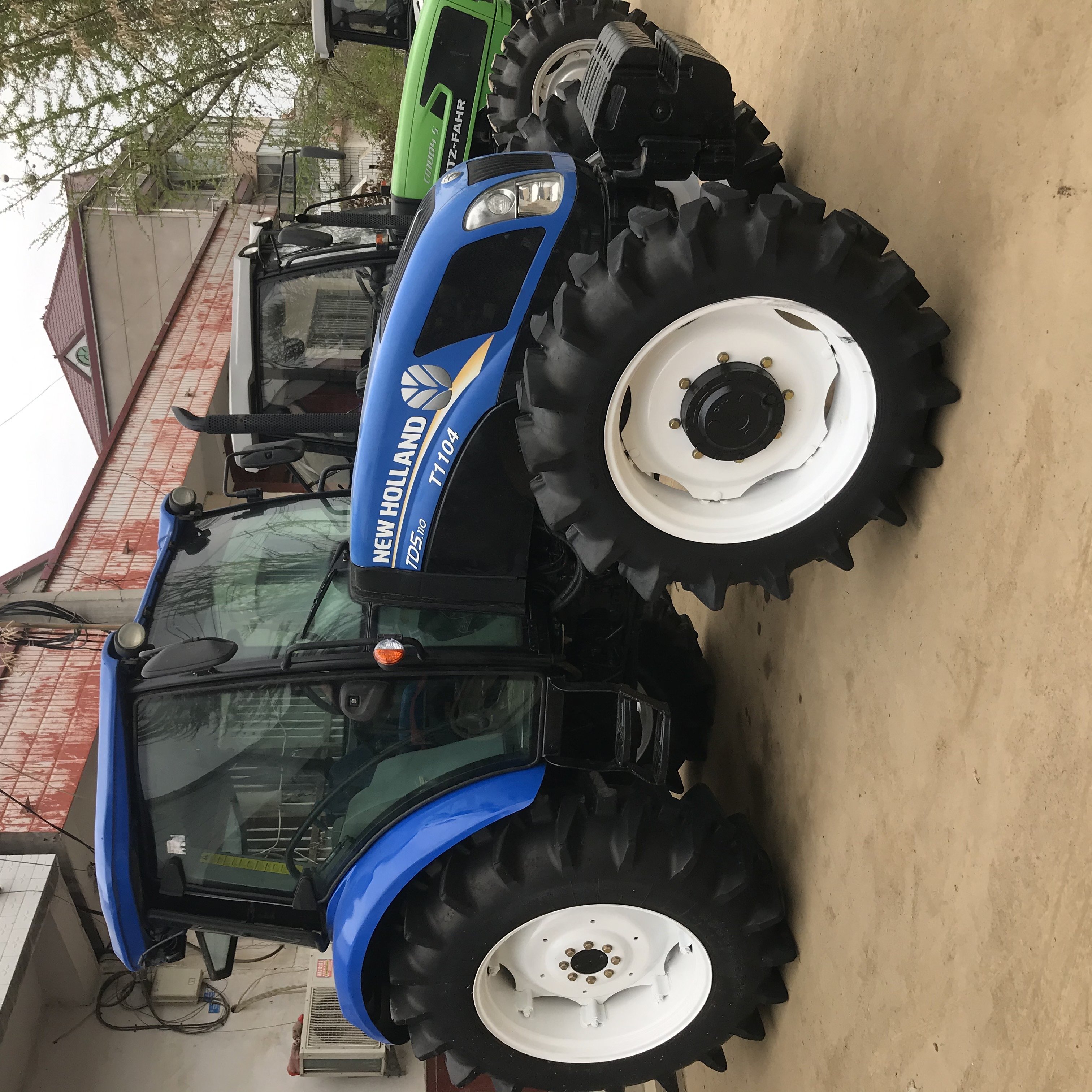 Hot Selling New Holland TD5.110 Tractor Farm for 4wd Used Mini Tractors