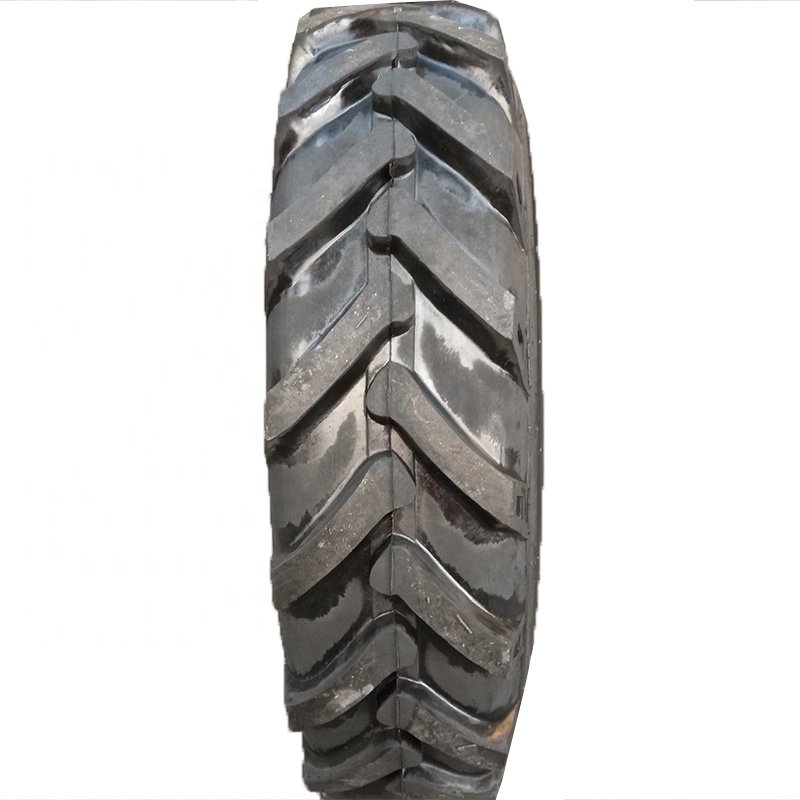 YHS ROCKWAY Good Quality 12.4-24 13.6-24 14.9-24 16.9-24 Agricultural Tractor Tire R1 Pattern for Sale