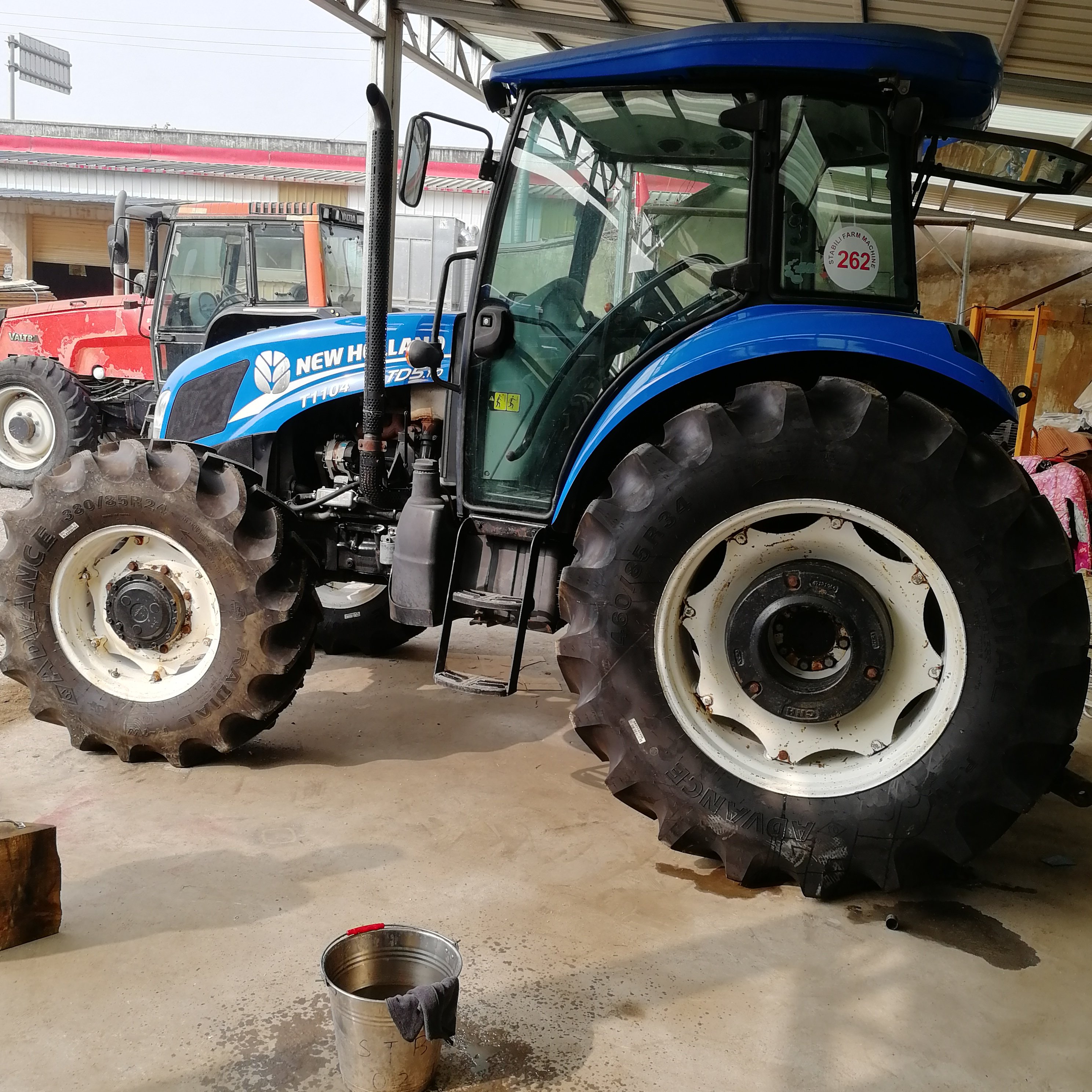 Used Tractors Nw Holland TD5 110 110hp 4x4wd Farm Equipment Agricultural Machinery Small Mini Farm Tractors Front Loader