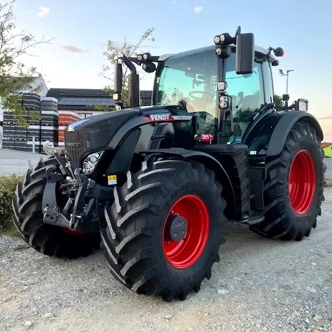 Multifunctional Fendt 500HP Tractor 1050 716 724 Vario New Available