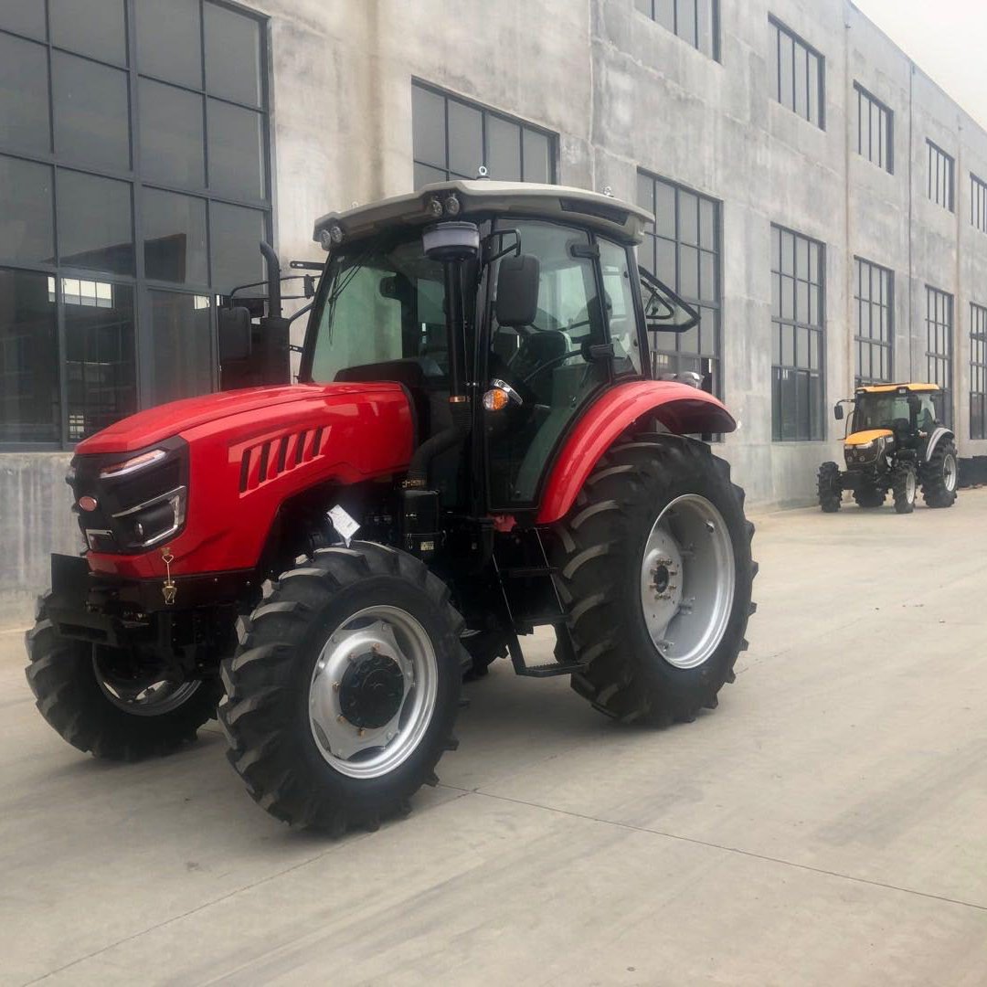 High Quality 4WD Paddy Filed Wheeled Tractors Compact Small Size Farm Tractor Agriculture Tractor