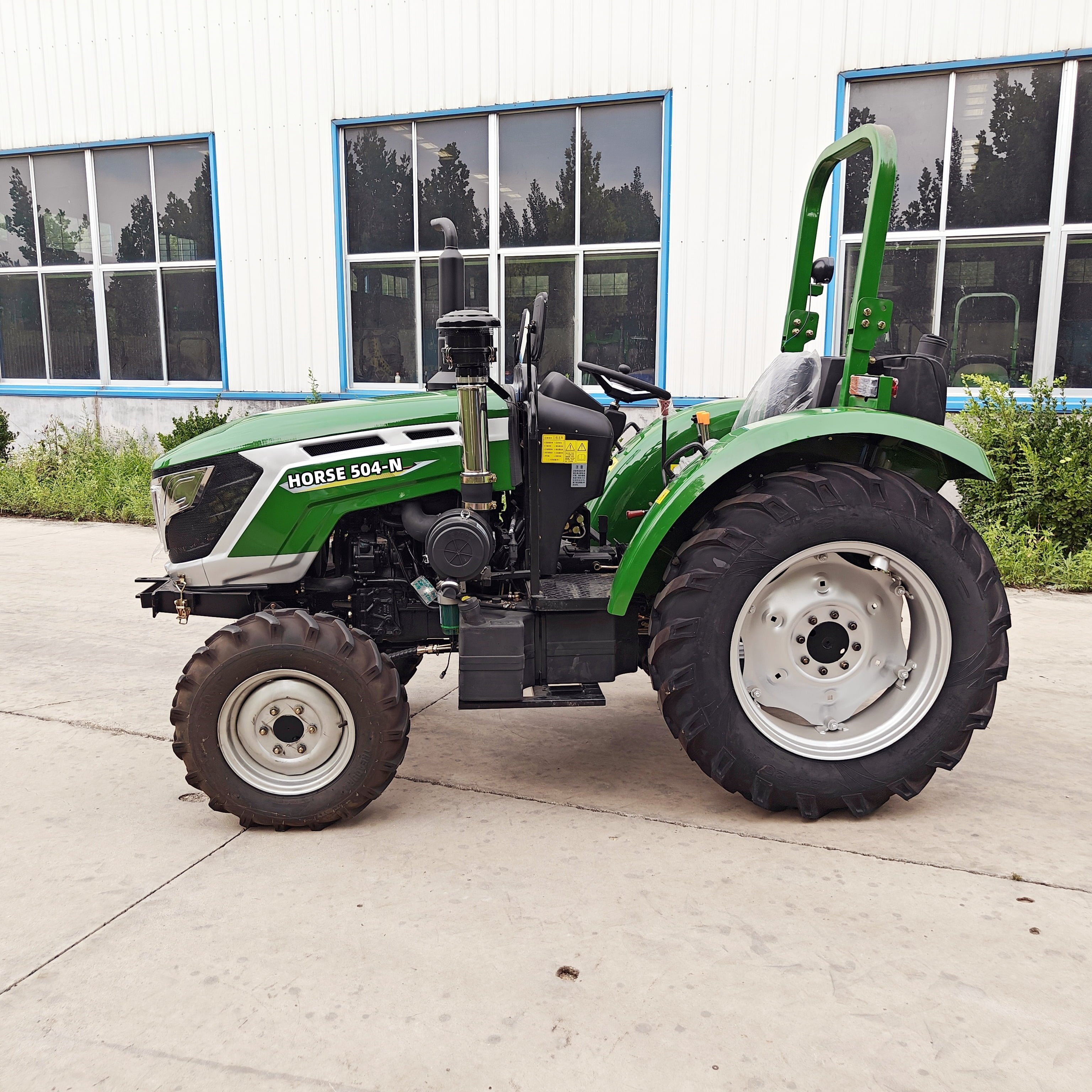 Mowing Tractor Agricultural Machinery Plow Tractor Brazil Farm Tractor Sale in Turkey