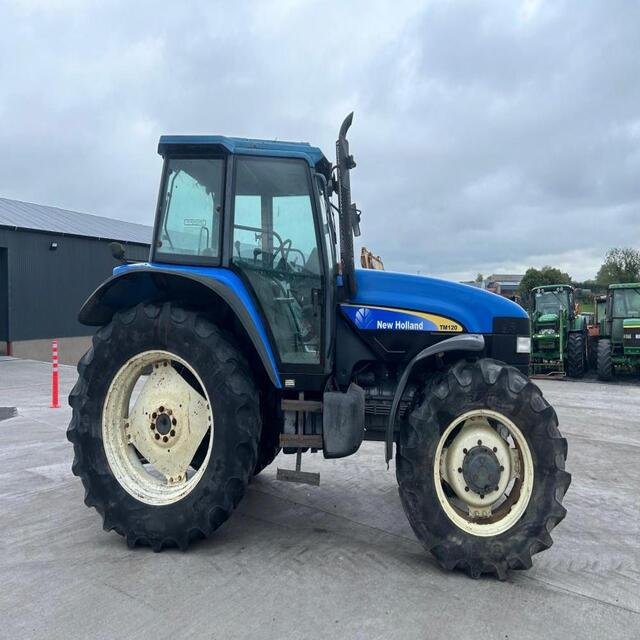 Case IH Multifunctional Agricultural Machinery Tractor Available Various Ranks 20 40 50 80 90 100 140 160 Automatic Motor Gear
