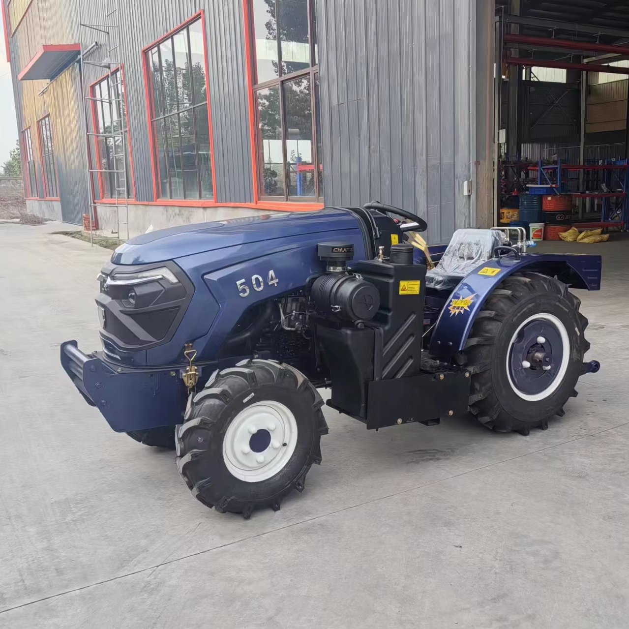 Multifunctional 50HP4 Greenhouse King Agricultural Tractor High-Efficiency Medium-Sized Bearing Long Service Life Farm Use 80HP