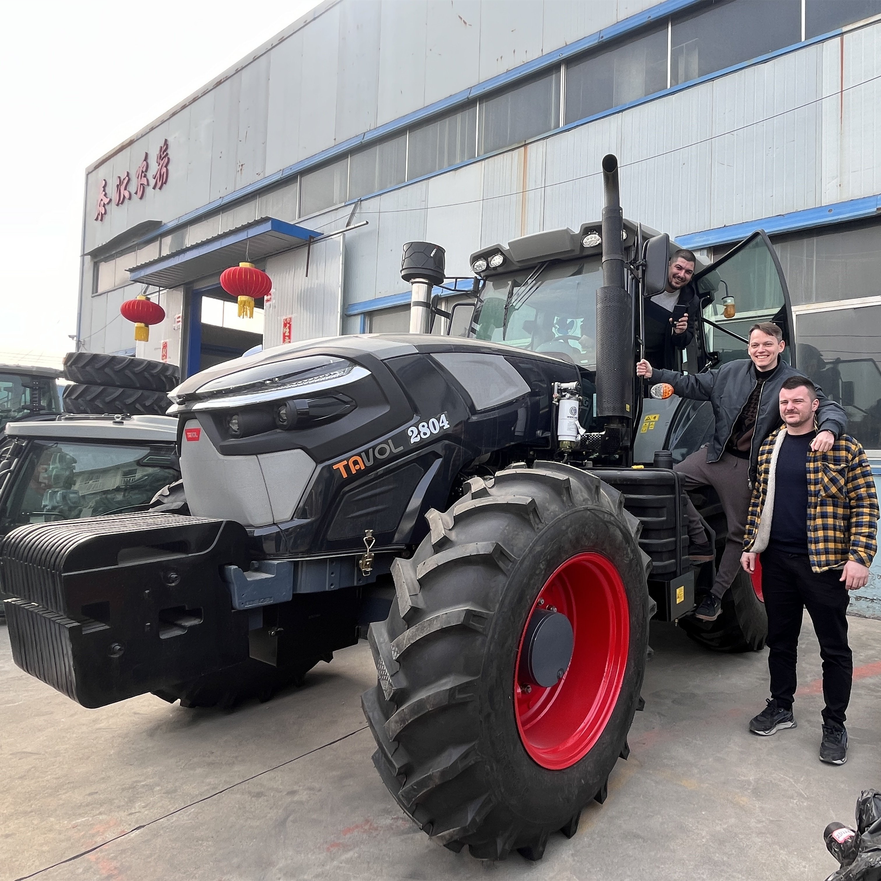 2024 New Products 110HP 120HP 140HP 150HP 4WD Best Agricultural Farm Wheel Tractor