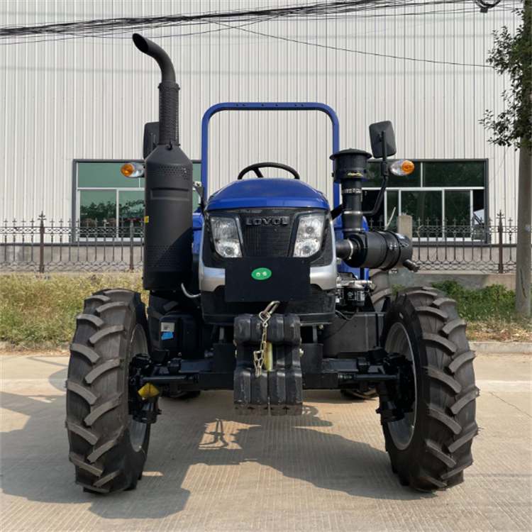 Lovo Ou Leopard M704 Medium-Sized Agricultural 4WD Tractor 70 HP Wheeled Vehicle with Hydraulic Turning Plow New Condition
