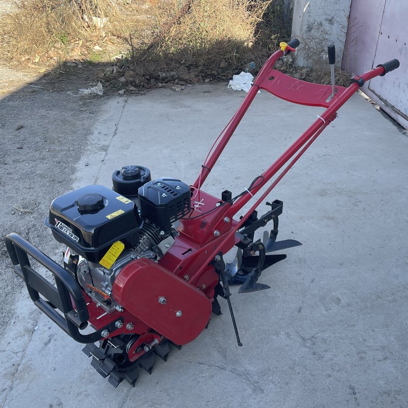 New Design Mini Walking Tractor diesel Small and Compact Tractor Agriculture Single Chain Track Tiller Tractor