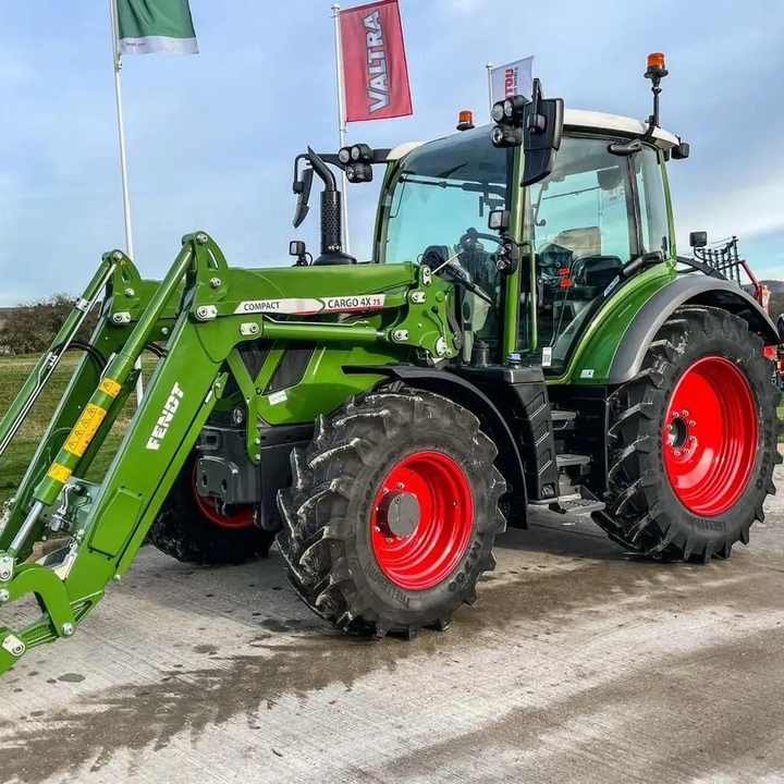 High Productivity Fendt B5000DT Tractor 4WD Agricultural Farming Machinery 240hp/Used Frendt B5000DT Agricultural Tractor