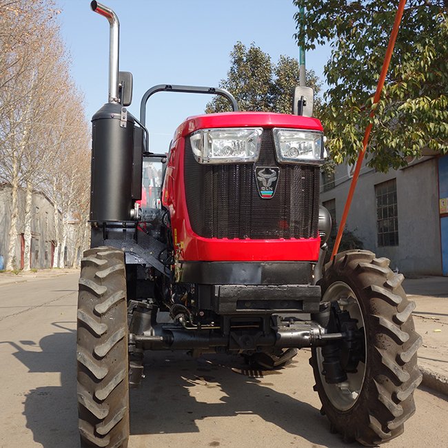 Factory Price Farm 65HP 70HP 80HP 90HP Agricultural Tractor 4X4 YTO Engine Agricultural Farming Wheel Tractor With Cabin Price
