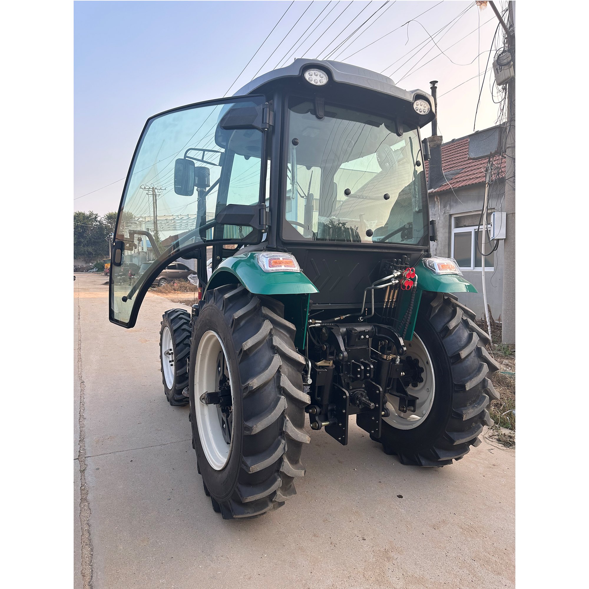 Tractors for Agricultural Machinery Parts Wheel Tractor Garden Tractor