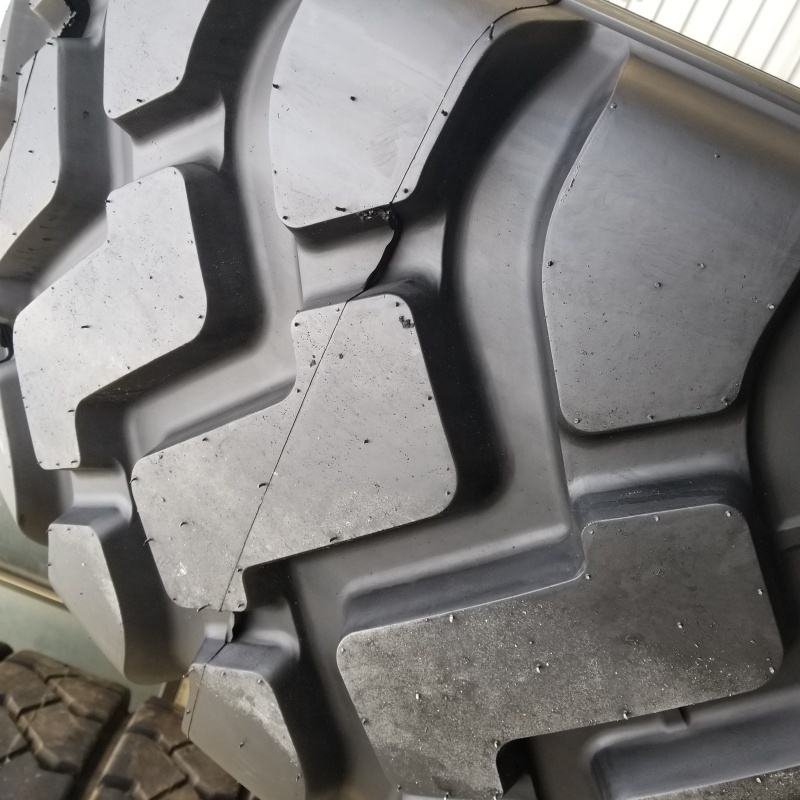 Agricultural Farm Tire 12.4-24 15.5/80-24 10.0/75-15.3 15.5/80-15.3 31x15.5-15 Tractor Tyre