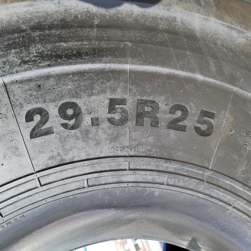 Agricultural Farm Tire 12.4-24 15.5/80-24 10.0/75-15.3 15.5/80-15.3 31x15.5-15 Tractor Tyre