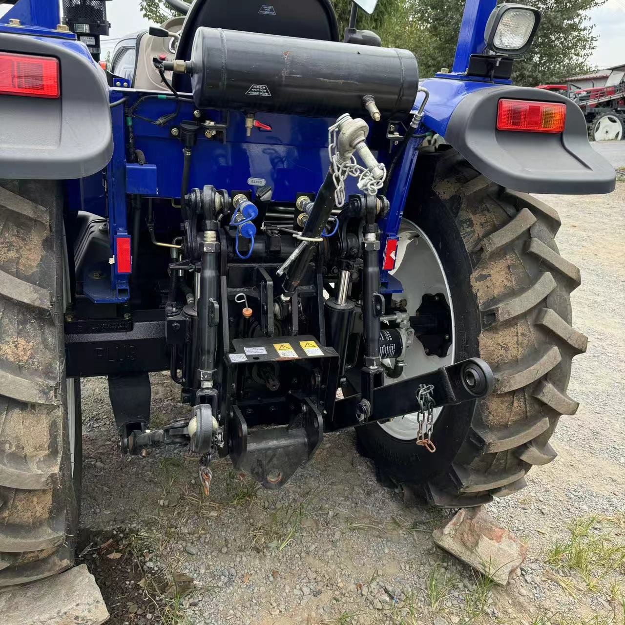 New Tractor Lovol M704 70 HP 4wd Agriculture Farm Wheel Tractor for Hot Sale