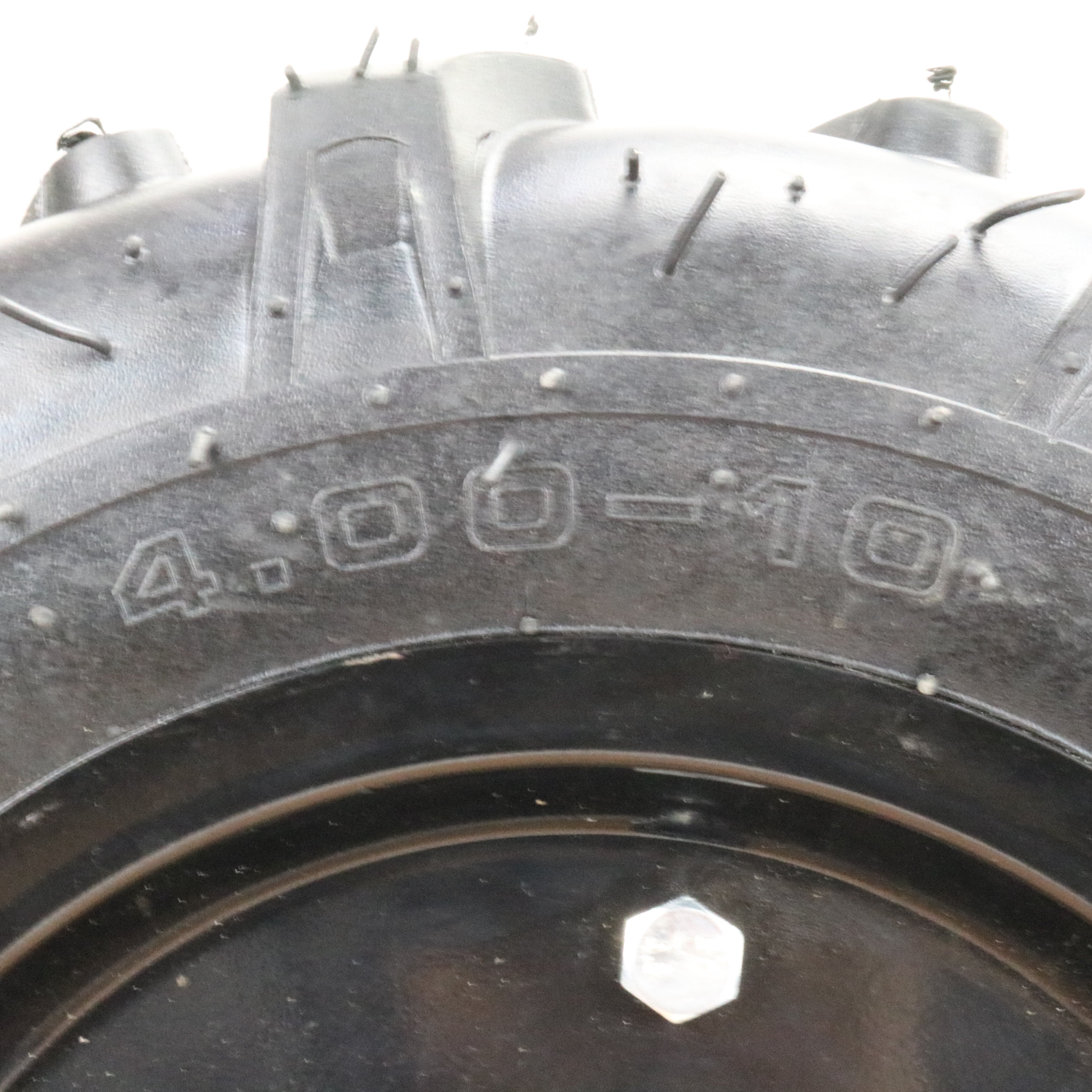 4.00-10 Agricultural Tractor Tyre and Inner Tube with Iron Rim Wheel for Cultivator Tiller