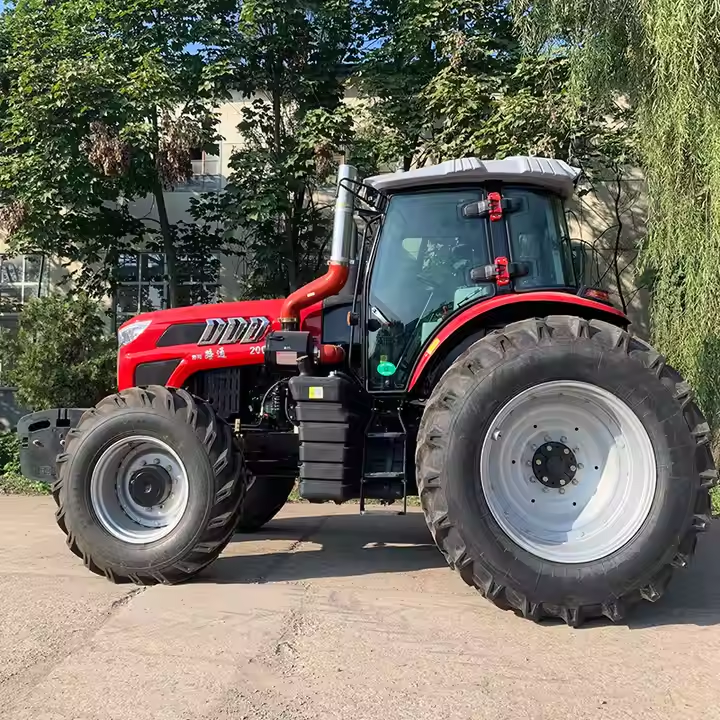 240HP 4WD for Good Quality Machine Agriculture Tractors