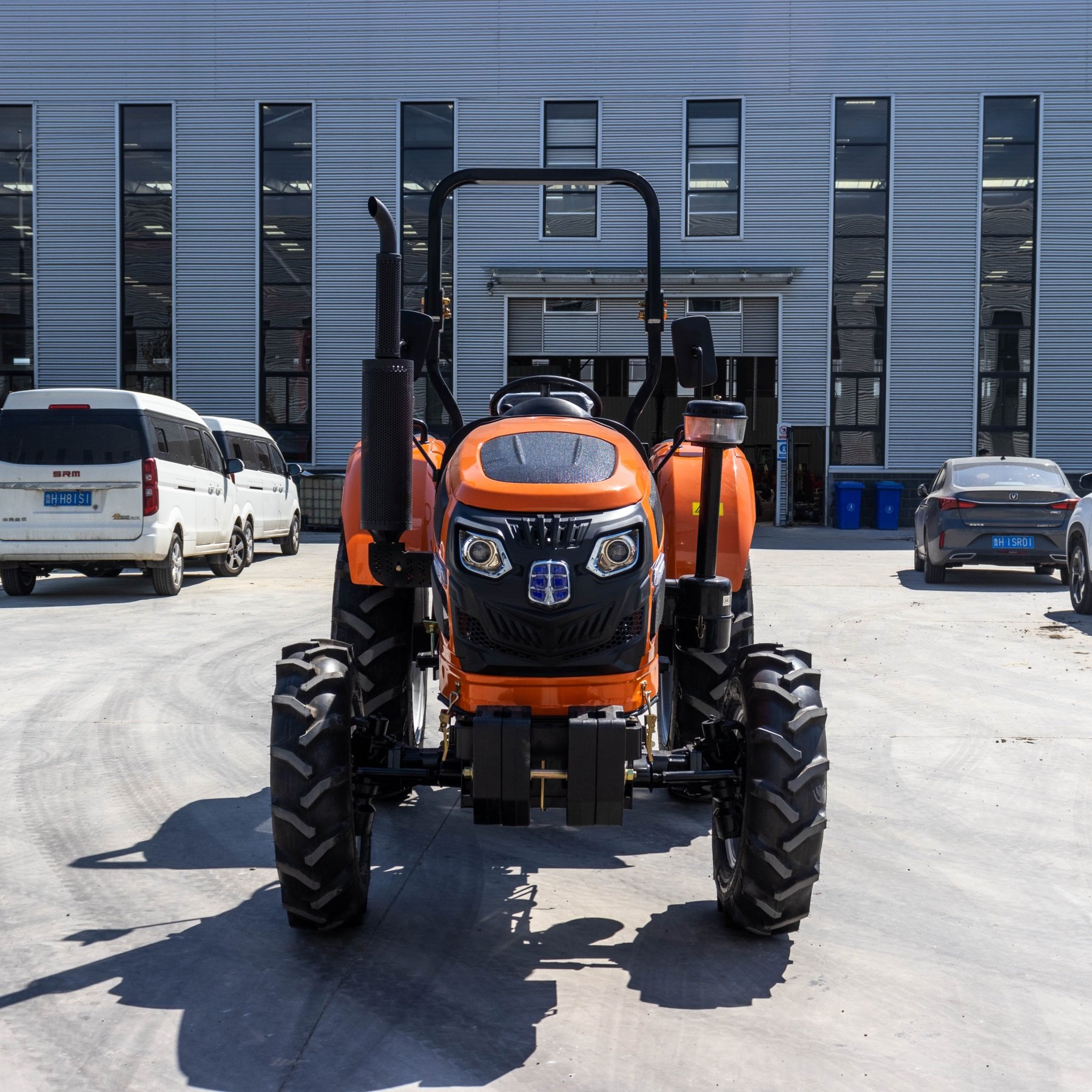 Hot Selling New 4 Wheel Tractor Mini Cultivators Agricultural Farming Wheel Tractor Walking Tractor With Steering Wheel