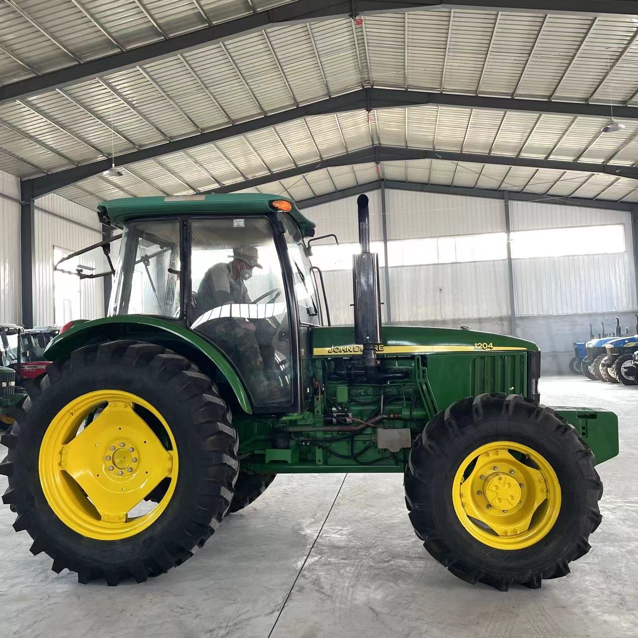 120hp Tractores 4x4 JHON...DEERE Suitable Price Tractor Used Farms Agriculture Tractors and Machine with Price in Good Condition