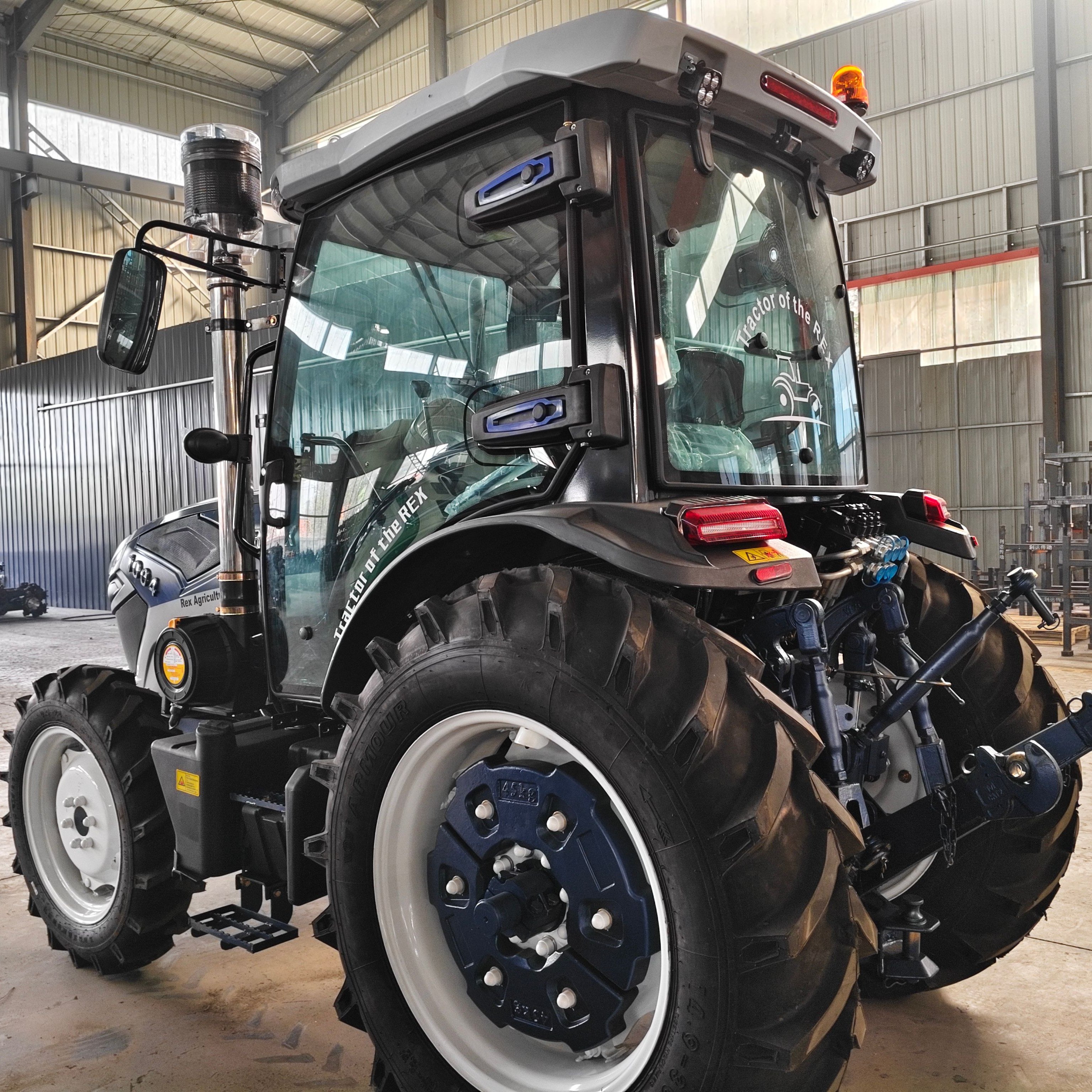 100hp 4x4 Agricultural Tractor Diesel Engine Multifunctional 4WD Four-Wheel Tractor Used Condition Key Motor Pump Gear