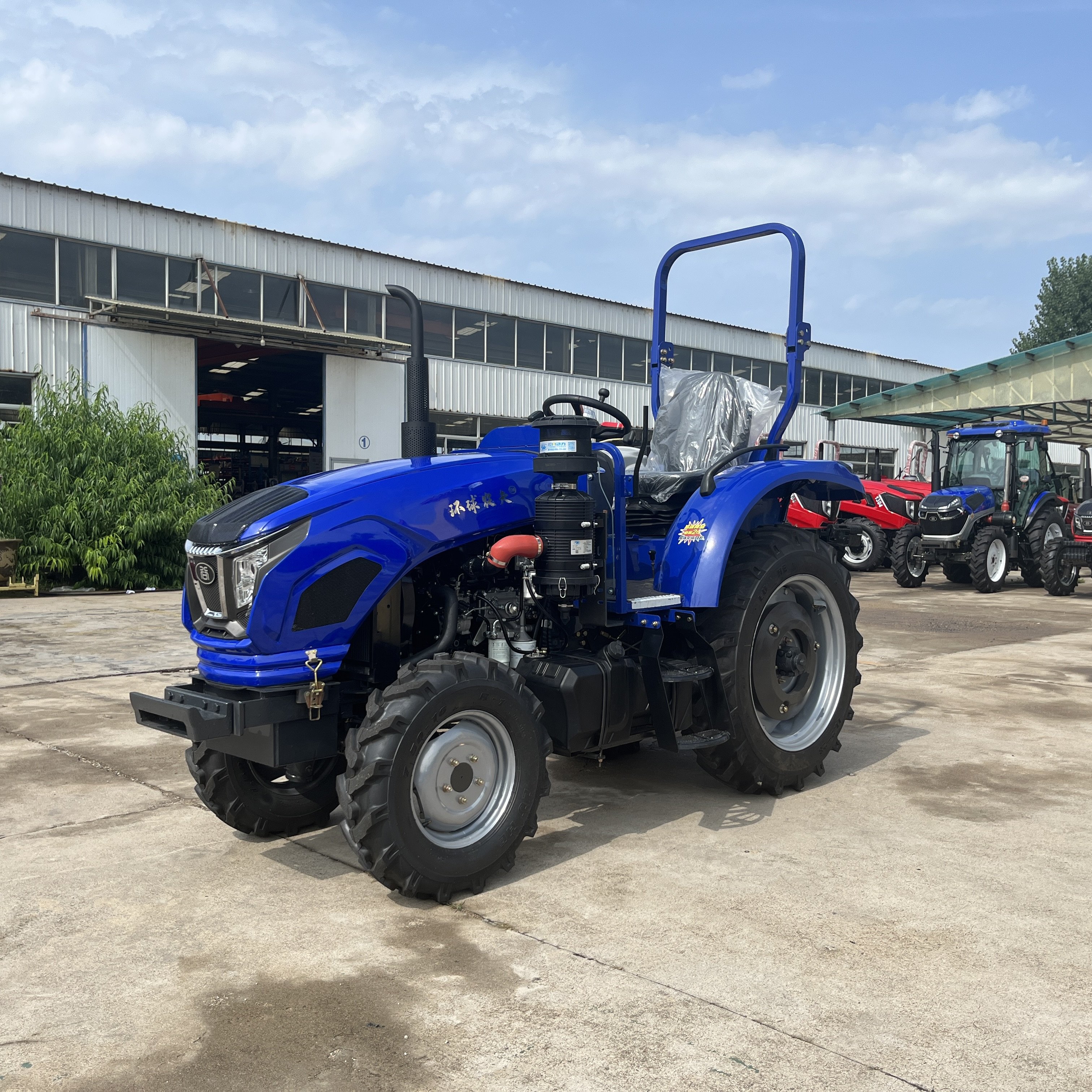 50 Horsepower 4x4 Farm Tractor Cheap Factory Direct Sale Can Be Installed Air-conditioner Cab