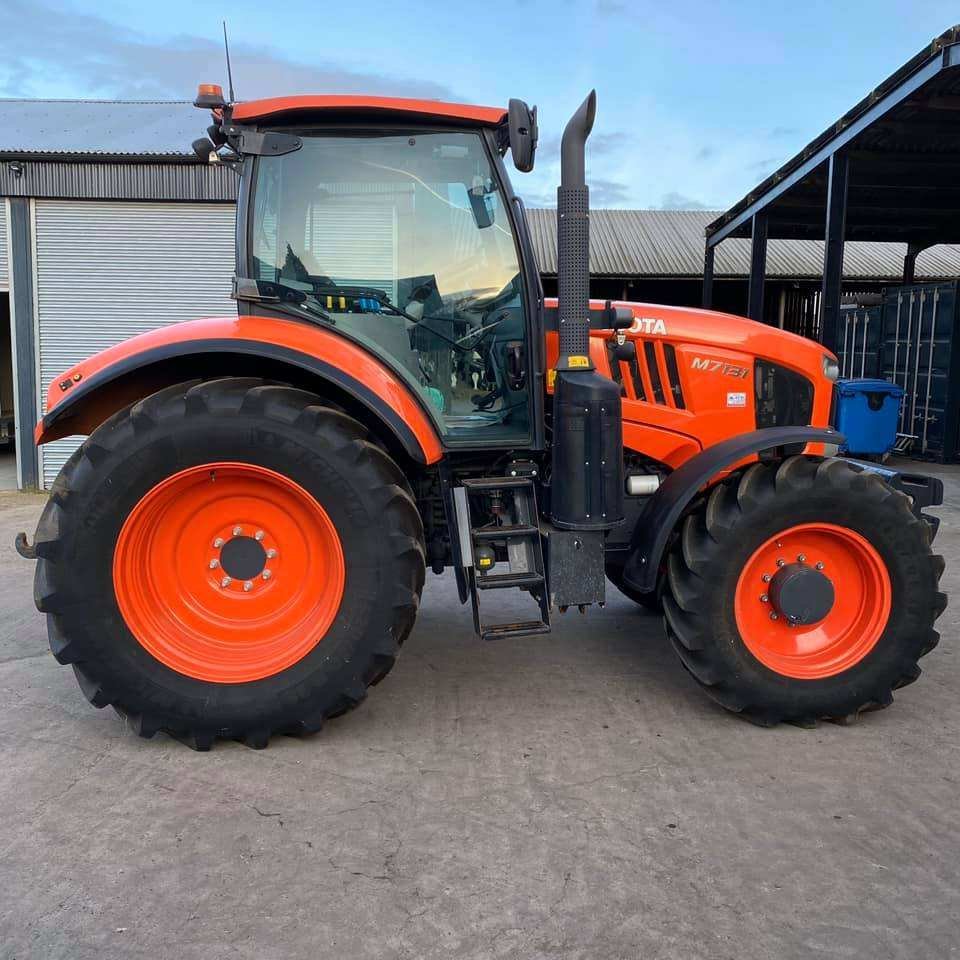 High Quality Used Tractor KUBOTA M954 4wd Wheel Agricultural Equipment Tractor