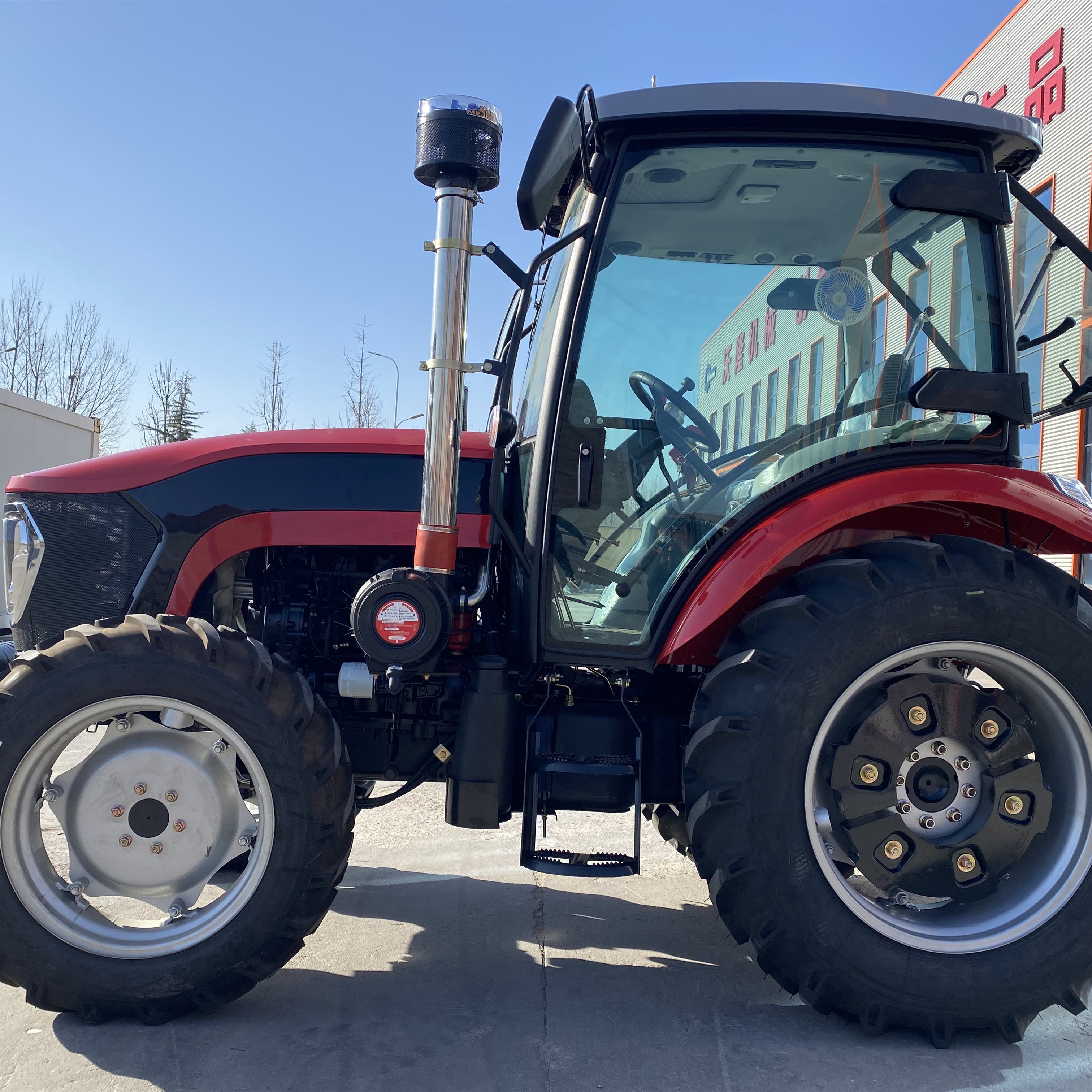 High Quality Farming Big Machine for Agriculture Tractor Small 4 Wheel Tractor of Sale