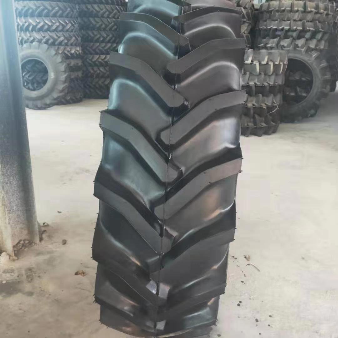 High Durability Agricultural Tyres Farm Tractor Tires 16.9-28 Dryland R-1 Tractor Tyre for Drive Wheel