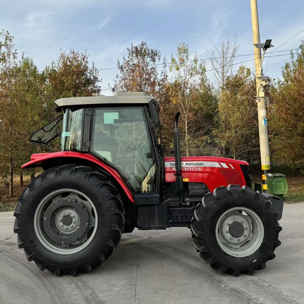 4*4 100HP Massey Ferguson1004 Second-Hand Tractor