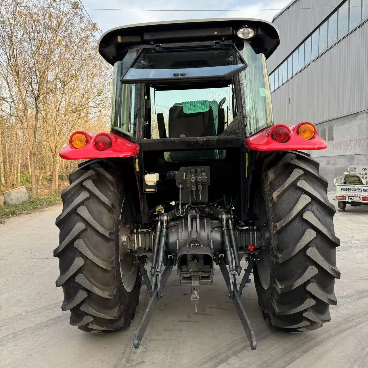 4*4 100HP Massey Ferguson1004 Second-Hand Tractor