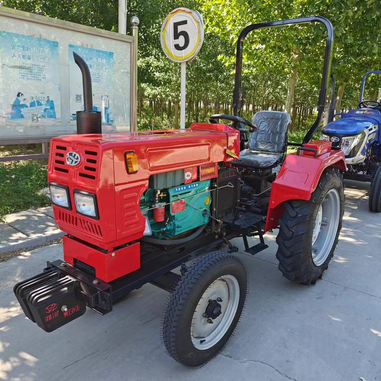Tractor 50 HP Field Light Wheel Tractor Machine Agricultural Farm Equipment Tractor