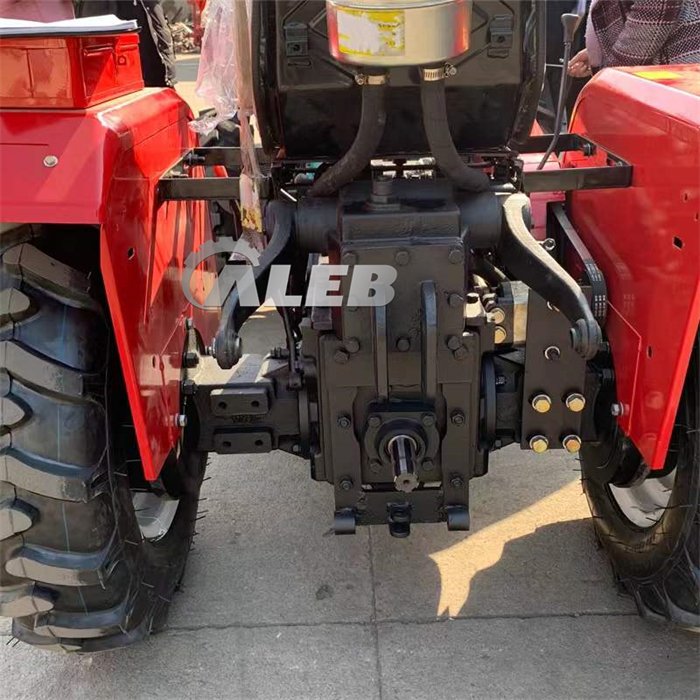High Quality Agricultural Four-wheel Multi-cylinder Tractors