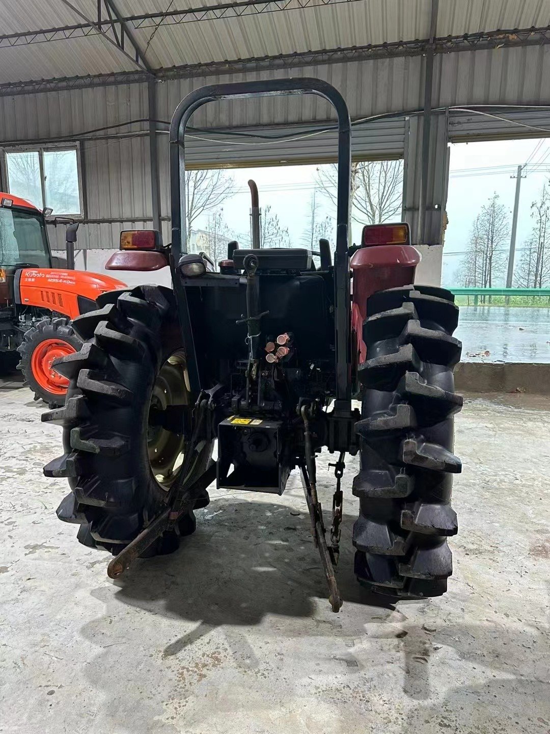 Fairly Used Tractors YT704 70HP 4WD Wheel Farm Agricultural Machinery Kubota Japanese Tractor Agricultural Machinery
