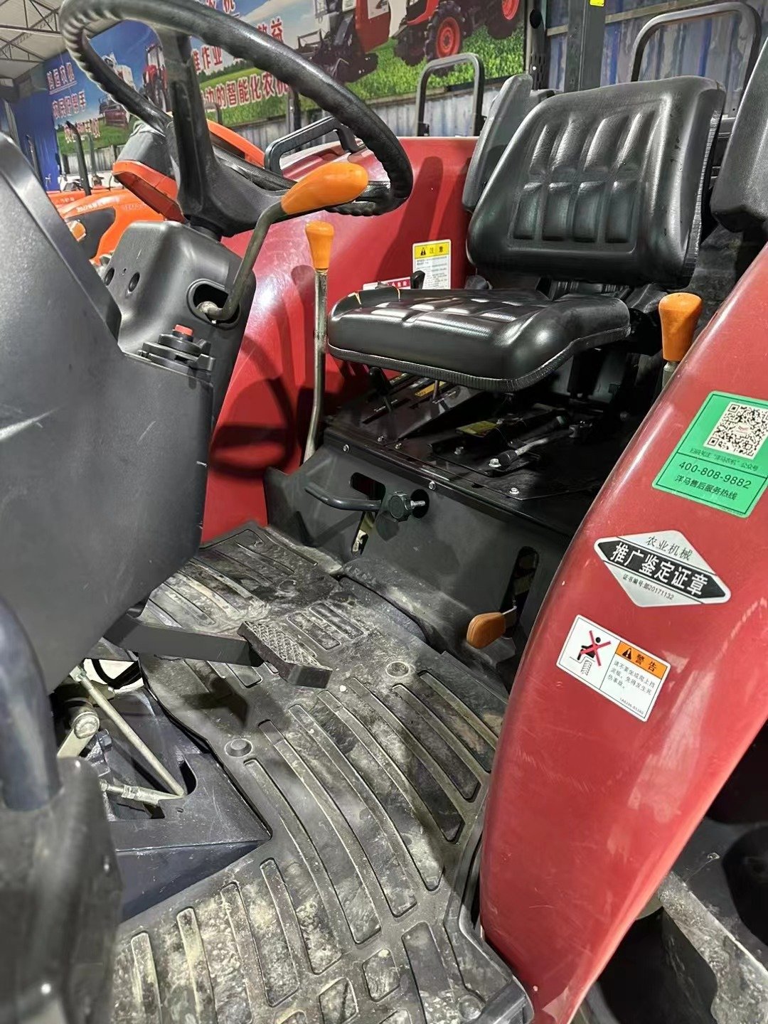 Fairly Used Tractors YT704 70HP 4WD Wheel Farm Agricultural Machinery Kubota Japanese Tractor Agricultural Machinery
