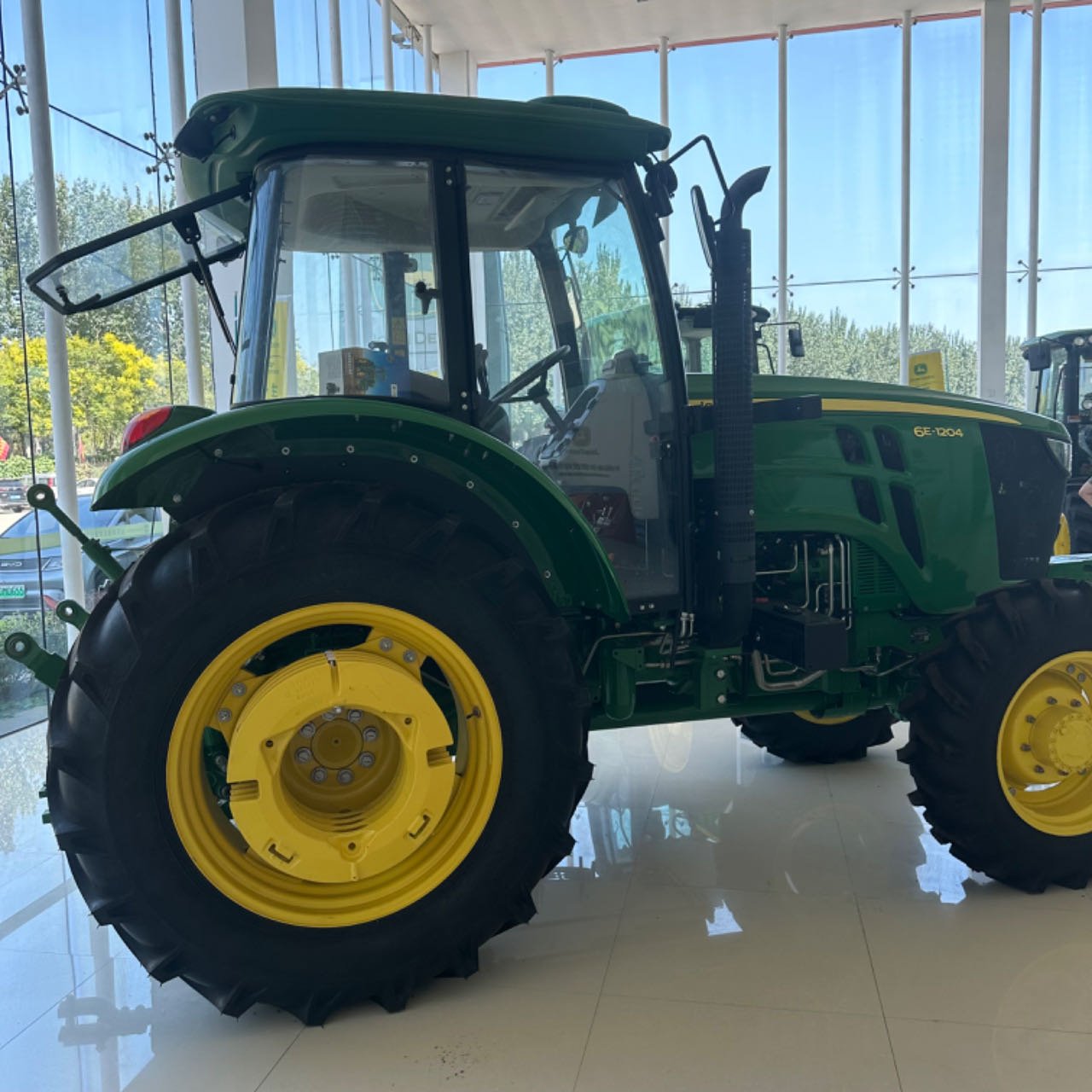 Deere John Brand New 120HP 4 Wheel Drive Farming Tractor for Agricultural Machinery