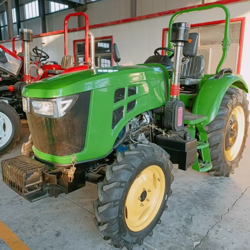 Light Weight Mini Size Farm Tractors Easy Operation Agriculture Broom Tractor Forest Compact Tractor 4wd