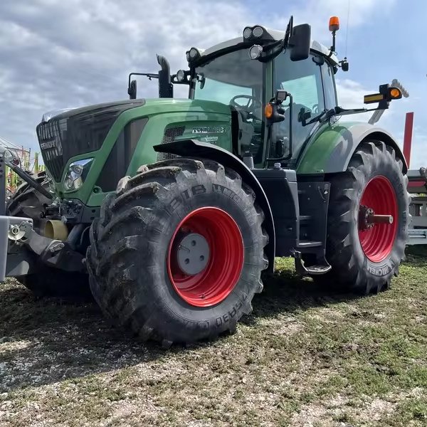 Fendt 415 Vario Agricultural Tractor and Efficient Brand Fendt Tractor