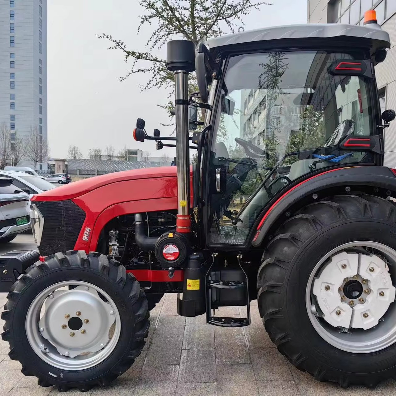 4WD Big Farm Tractors 40HP 60HP 90HP 100HP 140HP 160HP for Agriculture