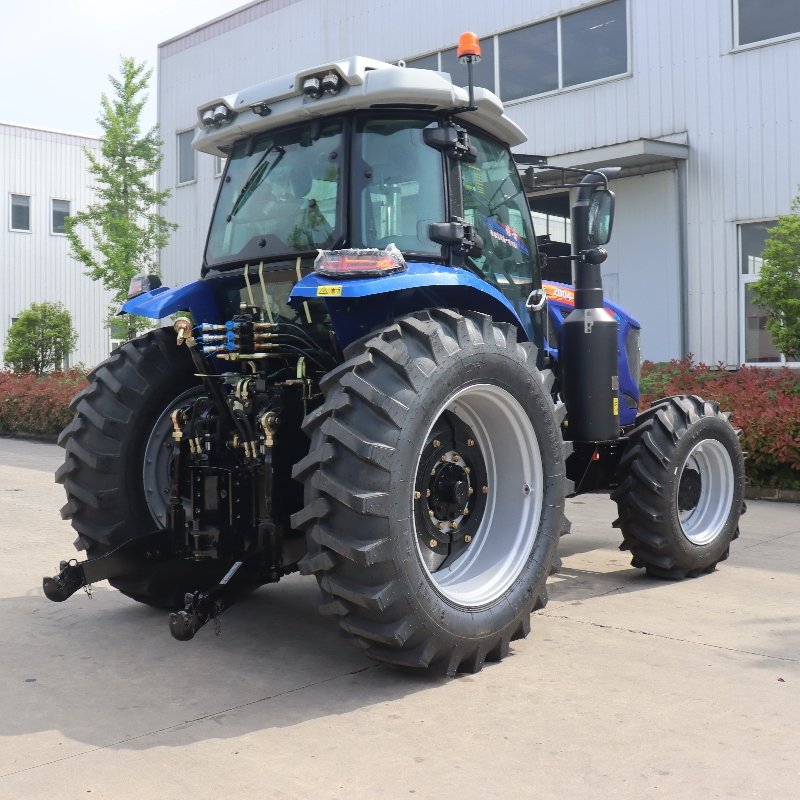 Legend Traktor 4WD Wheel Tractor New Condition Agriculture Diesel Tractor with YTO Engine 540/1000