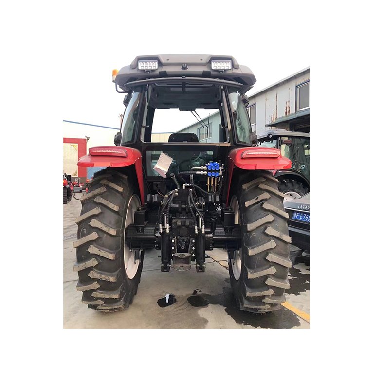 Farm Equipment Agricultural Lawn Mower Tractor Small Farming Multifunctional Tractor