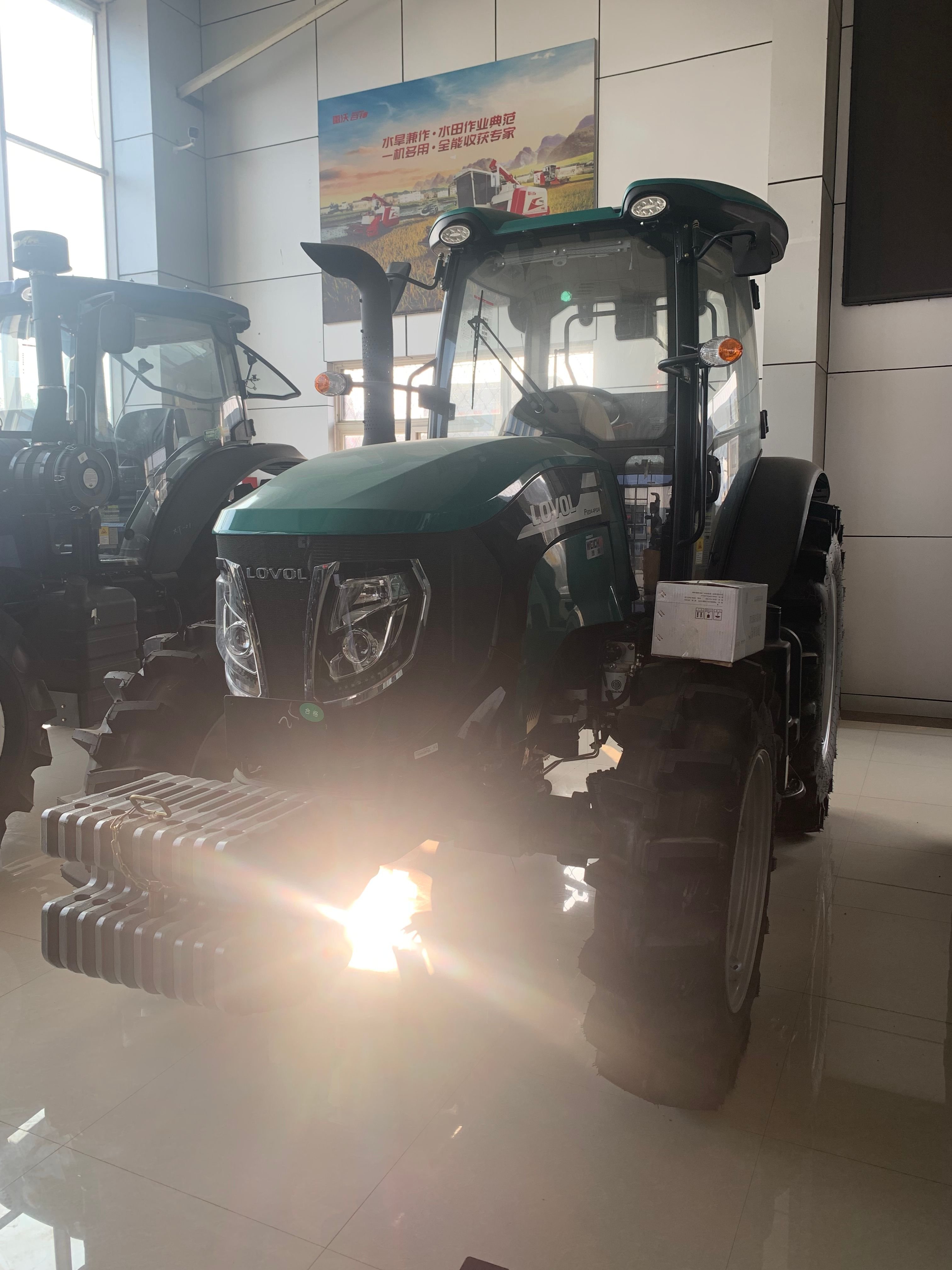 Manufacturer Supply Lovol Lawn Mower Tractor Agriculture 120hp Chinese Foton Lovol Tractor