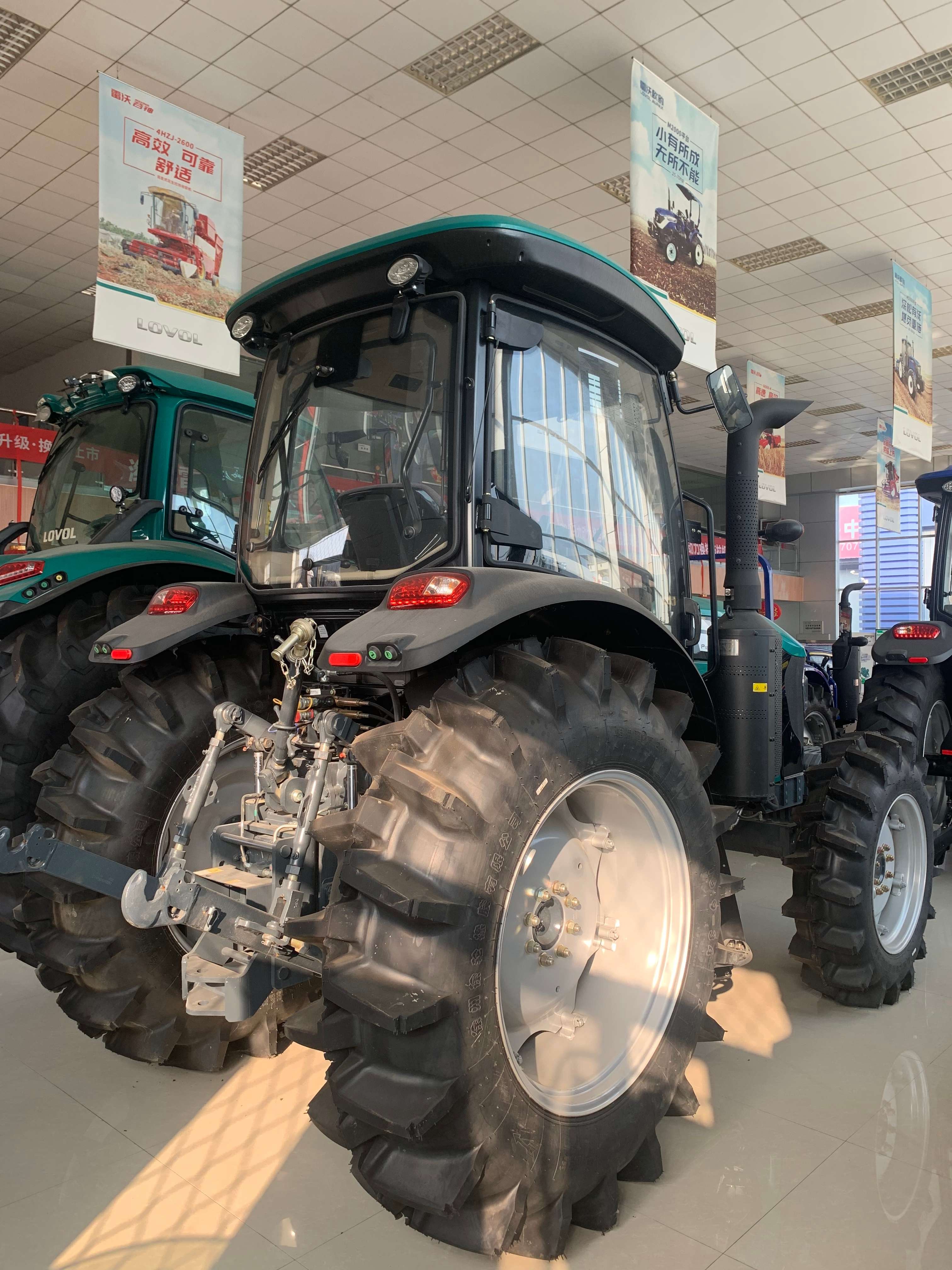 Manufacturer Supply Lovol Lawn Mower Tractor Agriculture 120hp Chinese Foton Lovol Tractor