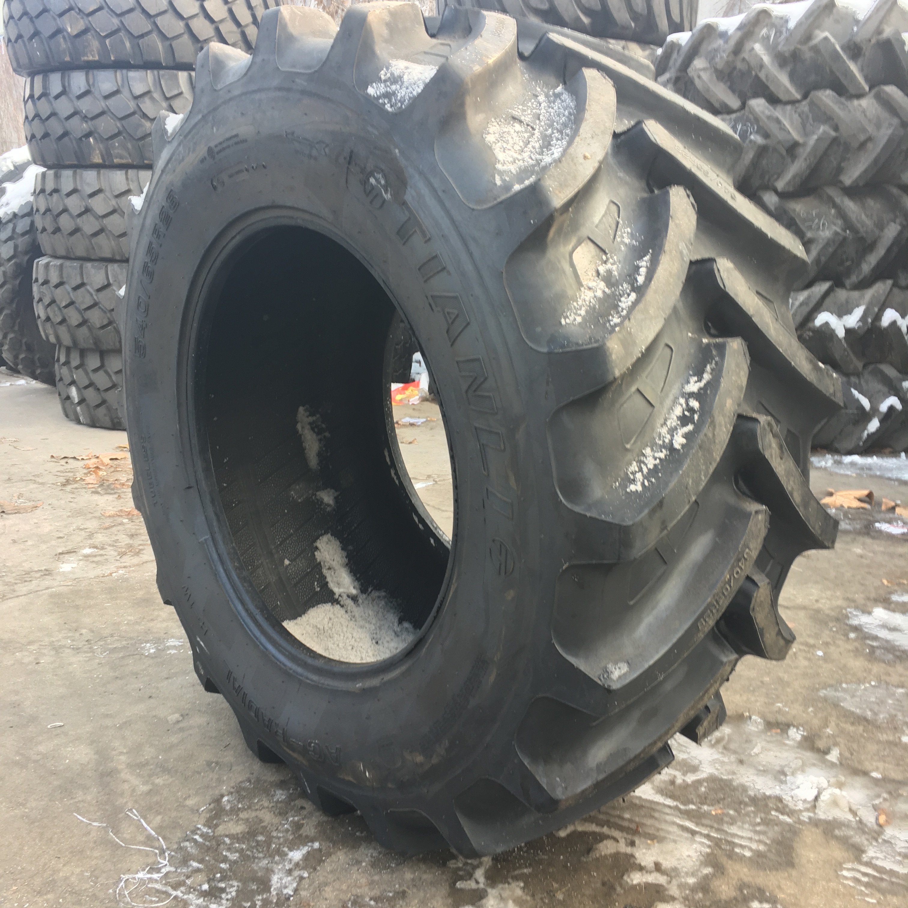 Radial Tractor Tyres 650/65R42 600/65R38 650/65R38 R-1W
