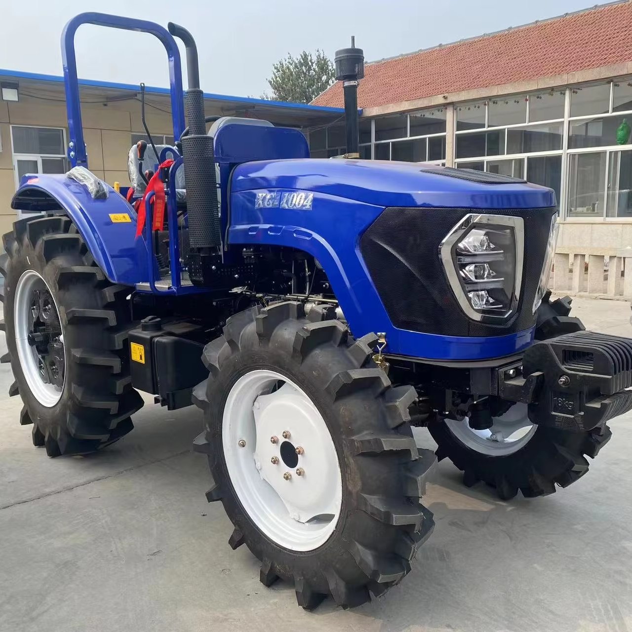 70 Horsepower Medium-sized Cultivator, Four-wheel Drive, Four Cylinder Agricultural Four-wheel Tractor